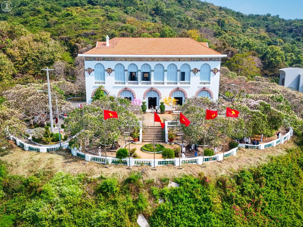 Top 10 địa điểm du lịch nổi bật ở Vũng Tàu bach dinh vung tau